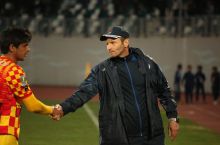 Александр Хомяков: “Чемпионатда яққол етакчи жамоа кўзга ташланмаяпти”