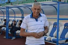 Rauf Inileev: "Bazi etakchi futbolchilarimiz issig'i bilan ham maydonga tushishdi"