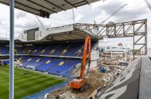 FOTO. “Uayt Xart Leyn” stadionining buzilishi boshlandi