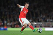 Ozil APLda 8 yil ichida hech kim qilmagan ishni bajardi