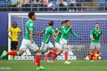 Angliya va Meksika jahon chempionatini g'alaba bilan boshlashdi