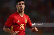 Asensio "Real" bilan shartnomasini yangilaydi