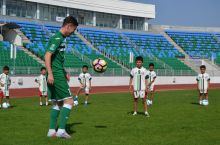 “Neftchi” futbolchilarining master-klassi qanday o'tdi ? (VIDEO)