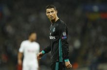 Ronaldu 50ta stadionda gol urdi