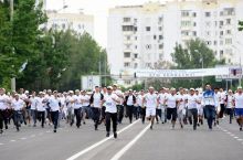 Olamsport: Bugun Andijondagi boks oqshomida bo'ladigan janglar ro'yxati, "Bayroq kuni"ga atalgan marafon va boshqa xabarlar