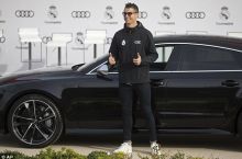 "Реал" футболчиларига Audi машиналари совға қилинди (+ФОТО)