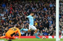 Gvardiola: “Aguero mening jamoamda to'p tepishi sharaf”