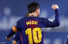 Ishonish qiyin! Messi "Real"ning 4 nafar to'puraridan ko'p gol urdi + FOTO