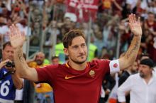 Luchano Spalletti: Totti boshqa yugura olmasdi
