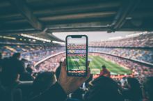 "Barselona" - "Atletiko" uchrashuvini stadiondan kuzatgan muxlisalar (fotogalereya)