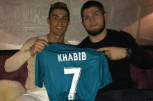 Ronaldu Xabibga: "Aynan sen chempion bo'lganingdan xursandman"