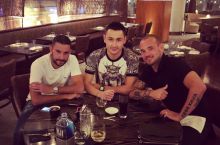 Futbolchilar ijtimoiy tarmoqlarda: Sanjar Tursunov va Sneyder