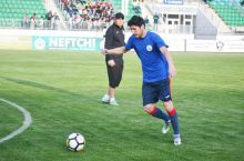 Ertaga "Neftchi" uchta o'yin o'tkazadi