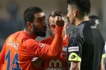 Arda Turon jazolanishda davom etadi. “Istanbul” futbolchiga katta jarima soldi

