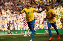 Neymar Sochi sohilidan surat qo'ydi FOTO