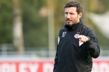 Van Bommel PSV bosh murabbiyiga aylandi