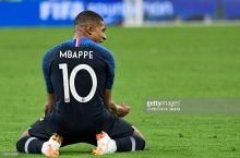 Karikatura: Mbappe buyuk futbolchilar erishgan yutuqlarni qo'lga kirita oladimi?!