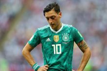 Ozil nemis futbol ittifoqi tufayli terma jamoadagi faoliyatini yakunladi