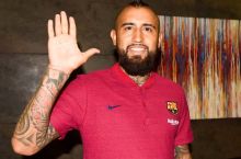 Arturo Vidal "Barselona" libosida, bugun tanishtiruv + FOTO