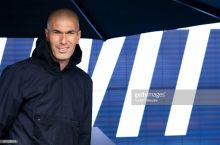 Zidan Benzema haqida: "U jamoaviy futbolchi va hujumda balansni taminlashda muhim rolni o'ynagan"