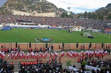 Madagaskardagi stadionda bir muxlis vafot etdi va 37 nafar odam jarohatlandi