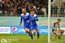 Дубль от Бикмаева и первая победа Купера: Узбекистан - КНДР 2:0