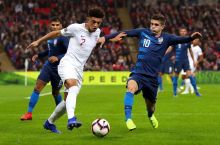Jeydon Sancho ham Angliya futboli tarixiga kirdi