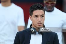 Nasri APL klubida mashg'ulot o'tkazmoqda