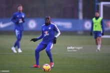 Rasman: "CHelsi" Kante bilan shartnomani uzaytirdi