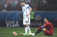 Messi va Ronalduni ortda qoldirayotgan ikki futbolchi bir suratda