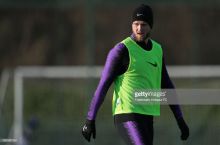 Ko'richakdagi o'simtasi olib tashlangan "Tottenxem" futbolchisi yil oxirigacha jamoasiga yordam bera olmaydi