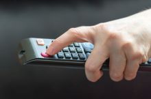 Qaysi telekanallar CHempionlar ligasi va Evropa ligasi qurasini ko'rsatadi?