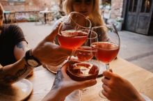На ЧМ в Катаре сделают специальные зоны для непьющих фанатов