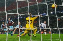 ​"Tottenhem" bilan APLdagi hech bir klub murosaga kela olmayapti
