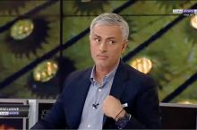 Mourinyu: "CHiziq oldida o'zimni yomon tutsam meni chetlatishadi, Kloppniki esa hissiyot bo'ladi"
