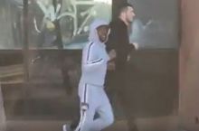 Ўзбек спортчиси афсонавий Мэйвезер билан шуғулланмоқда ВИДЕО