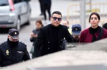 Ronaldu davlat mukofotlaridan ayrilishi mumkin