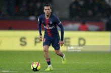 Dani Alves PSJda qolmoqchi
