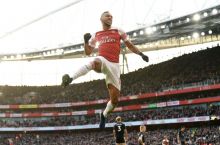 Obameyang bir yil ichida "Arsenal"da nechta gol urdi? FOTO
