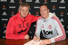 "Manchester Yunayted" himoyachisi yangi bitimga imzo chekdi
