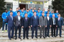 Футболистам ФК "Алай" вручили серебряные медали