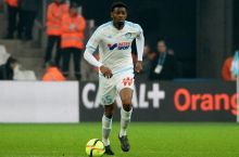 “Arsenal”ning sobiq o'yinchisi Abu Diabi faoliyatini 32 yoshda yakunladi
