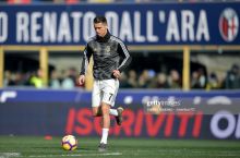 Ronaldu tuzalmoqda, lekin "Napoli"ga qarshi o'yinni zaxiradan boshlaydi