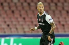 UEFA Kuarejmani 3 ta o'yinga diskvalifikaciya qildi
