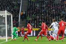 Bundesliga. "Bavariya" mehmonda 5 ta gol urdi, "SHalke" o'z maydonida 4 ta gol o'tkazib yubordi