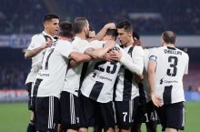 A Seriya. "Napoli" - "Yuventus" 1:2. Voqealarga boy bo'lgan uchrashuvda turinliklar g'alaba qozondi