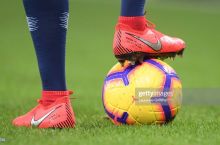 Rednapp futbol o'yini uchun ikkita o'zgarish taklif qildi