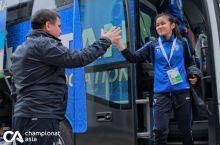 Ayollar futboli. O'zbekiston OTJ stadionga etib keldi