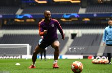 Sterling: "Gvardiola hech qachon bo'shashishga imkon bermaydi"