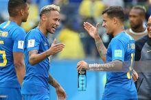 Koutino Neymar bilan bitta klubda o'ynamoqchi